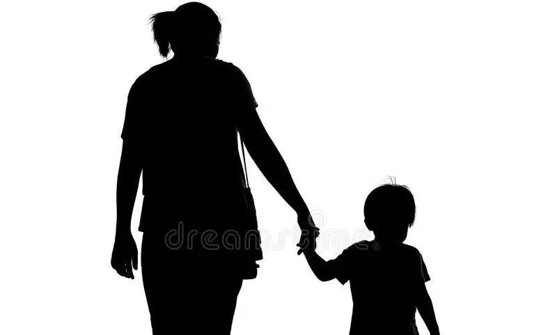 അജ്ഞാത യാത്രികന്റെ ഫോൺ കോൾ; അമ്മയും കുഞ്ഞും വീണ്ടും ജീവിതട്രാക്കിൽ