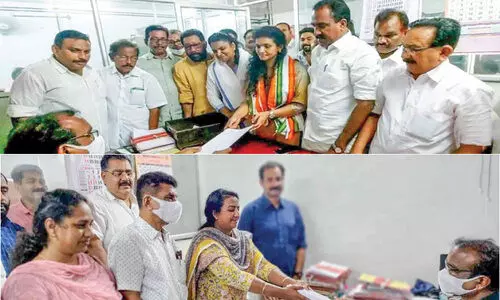 ഉപതെരഞ്ഞെടുപ്പ് ചൂടിൽ ആലുവ നഗരസഭ; സ്ഥാനാർഥികൾ പത്രിക നൽകി