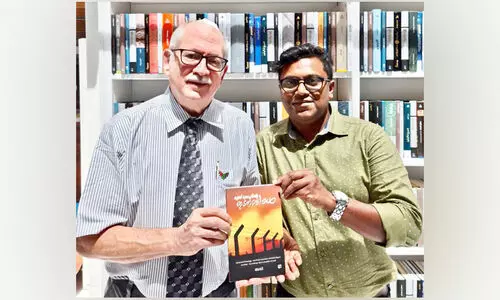 പ്രവാസി മലയാളിയുടെ പുസ്തകം മുഹമ്മദ് ബിൻ റാശിദ് ലൈബ്രറിയിലേക്ക്