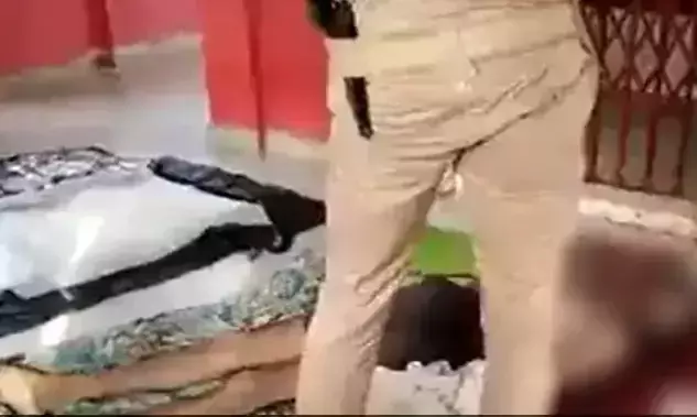 യു.പിയിൽ അമ്പലത്തിൽ യുവാവിനെ കഴുത്തറുത്ത് കൊലപ്പെടുത്തി