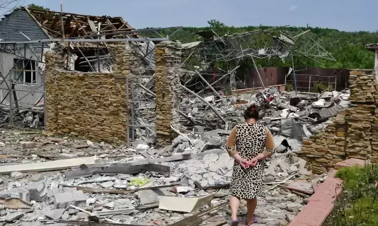 ലിസിചാൻസ്കും പിടിച്ചെന്ന് റഷ്യ; കിഴക്കൻ യുക്രെയ്ൻ കൈവിടുന്നു