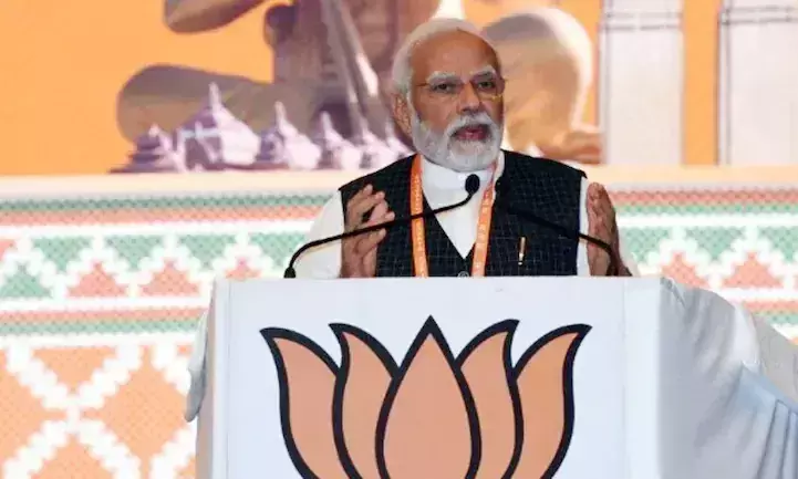 ഹൈദരാബാദിനെ ഭാഗ്യനഗർ ആക്കി മോദി​; ഭാഗ്യലക്ഷ്മി ക്ഷേത്രത്തിൽ യോഗിയുടെ ദർശനം