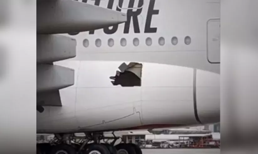 എമിറേറ്റ്സ് വിമാനത്തിൽ ദ്വാരം; അപകടം ഒഴിവായി എമിറേറ്റ്സ് വിമാനത്തിൽ ദ്വാരം; അപകടം ഒഴിവായി