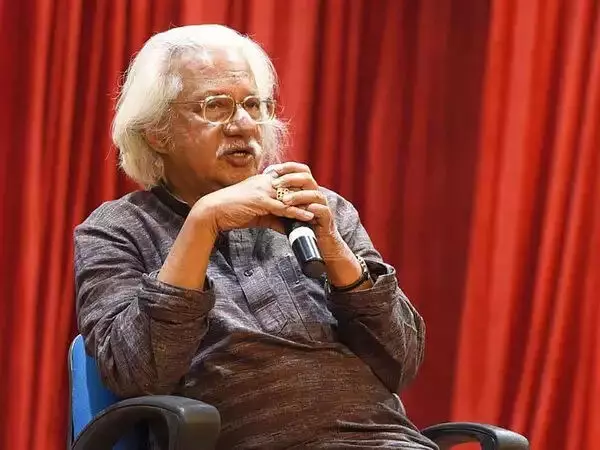 യുവതലമുറ കഥകളിയെ കുറിച്ച് കൂടുതൽ അടുത്തറിയണം- അടൂർ യുവതലമുറ കഥകളിയെ കുറിച്ച് കൂടുതൽ അടുത്തറിയണം- അടൂർ