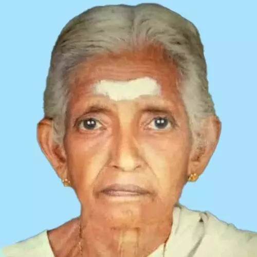 ദേ​വ​കി അ​മ്മ