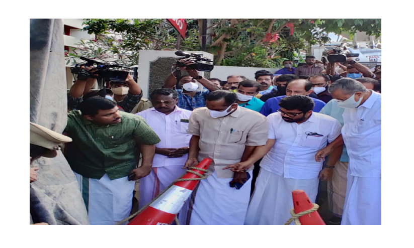 എ.കെ.ജി സെന്റർ ആക്രമണം; നാലാംദിവസവും നോ ഐഡിയ എ.കെ.ജി സെന്റർ ആക്രമണം; നാലാംദിവസവും നോ ഐഡിയ