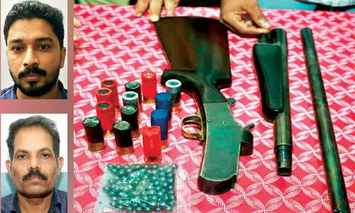 അനധികൃത നാടൻ തോക്കുമായി രണ്ട് പേർകൂടി അറസ്റ്റിൽ