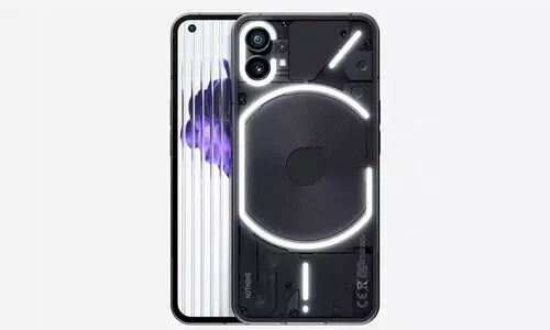 നത്തിങ് ഫോൺ ഈസ് സംതിങ്; സ്മാർട്ട്ഫോൺ പ്രേമികളെ ഞെട്ടിച്ച ഫോണിന്റെ വിശേഷങ്ങൾ, വിലയും പുറത്ത്