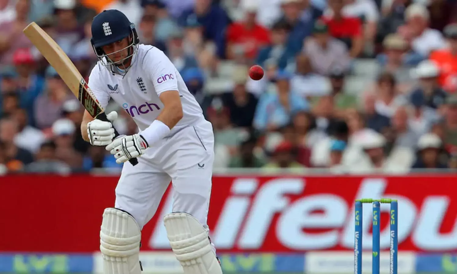 ഇന്ത്യക്കെതിരായ ടെസ്റ്റിൽ ഇംഗ്ലണ്ടിന് ജയിക്കാൻ 119 റൺസ് കൂടി