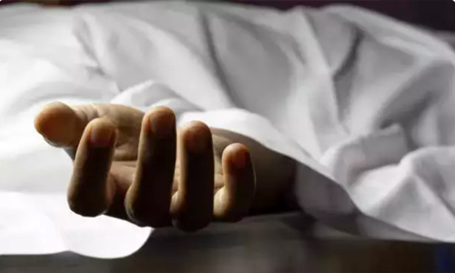 സ്ത്രീധനത്തിന്‍റെ പേരിൽ ഭർത്താവ് ഭാര്യയെ കോടാലി കൊണ്ട് വെട്ടി കൊന്നു