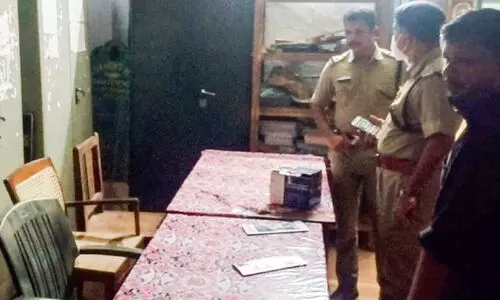 സ്കൂളിൽ മോഷണം: രണ്ട് ലക്ഷത്തോളം രൂപയുടെ നഷ്ടം