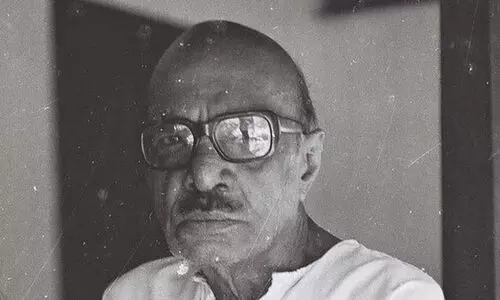 എ​ന്താ​ണ്​ ബ​ഷീ​ർ മ​റ്റു​ഭാ​ഷ​ക്കാ​ർ​ക്ക്​ സ​മ്മാ​നി​ച്ച വാ​യ​നാ​നു​ഭ​വം?