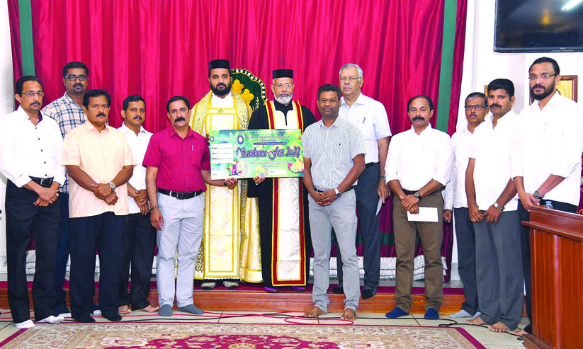 സാ​ന്തോം ഫെ​സ്റ്റ് റാ​ഫി​ൾ കൂ​പ്പ​ൺ പ്ര​കാ​ശ​നം