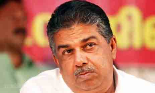 കുന്തവും കുടച്ചക്രവുമല്ല ഭരണഘടനയെന്ന് മനസ്സിലായ സ്ഥിതിക്ക് ആ എം.എൽ.എ സ്ഥാനവും രാജി വെക്കൂ -രാഹുൽ മാങ്കൂട്ടത്തിൽ