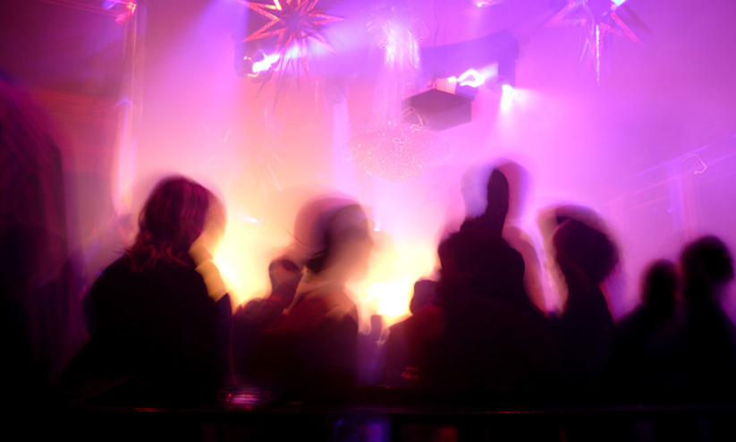 വാടകമുറിയിൽ വിദ്യാർഥികൾക്ക് ഡ്രഗ് പാർട്ടി; പുറത്തായത് ഞെട്ടിപ്പിക്കുന്ന വിവരം