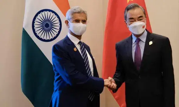 മഞ്ഞുരുകുമോ?; ഇന്ത്യയുടെയും ചൈനയുടെയും വിദേശകാര്യ മന്ത്രിമാർ കൂടിക്കാഴ്ച നടത്തി