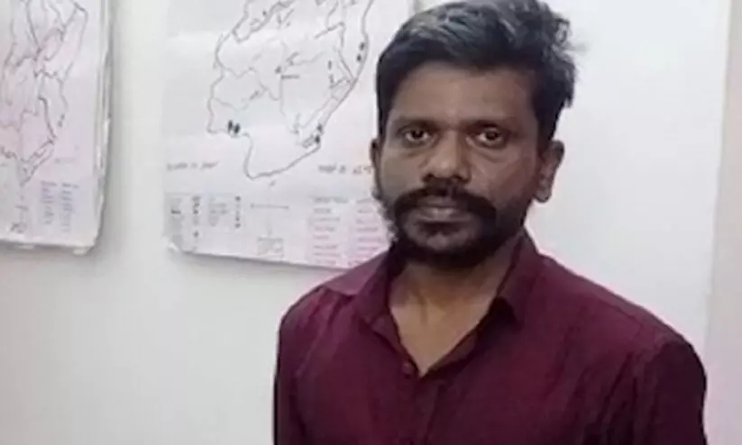 പെൺകുട്ടിയെ അപമാനിക്കാൻ ശ്രമം; പൂജാരി അറസ്റ്റിൽ പെൺകുട്ടിയെ അപമാനിക്കാൻ ശ്രമം; പൂജാരി അറസ്റ്റിൽ