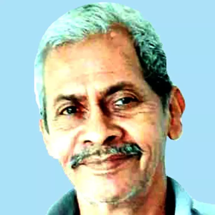 വി​ജ​യ​ന്‍