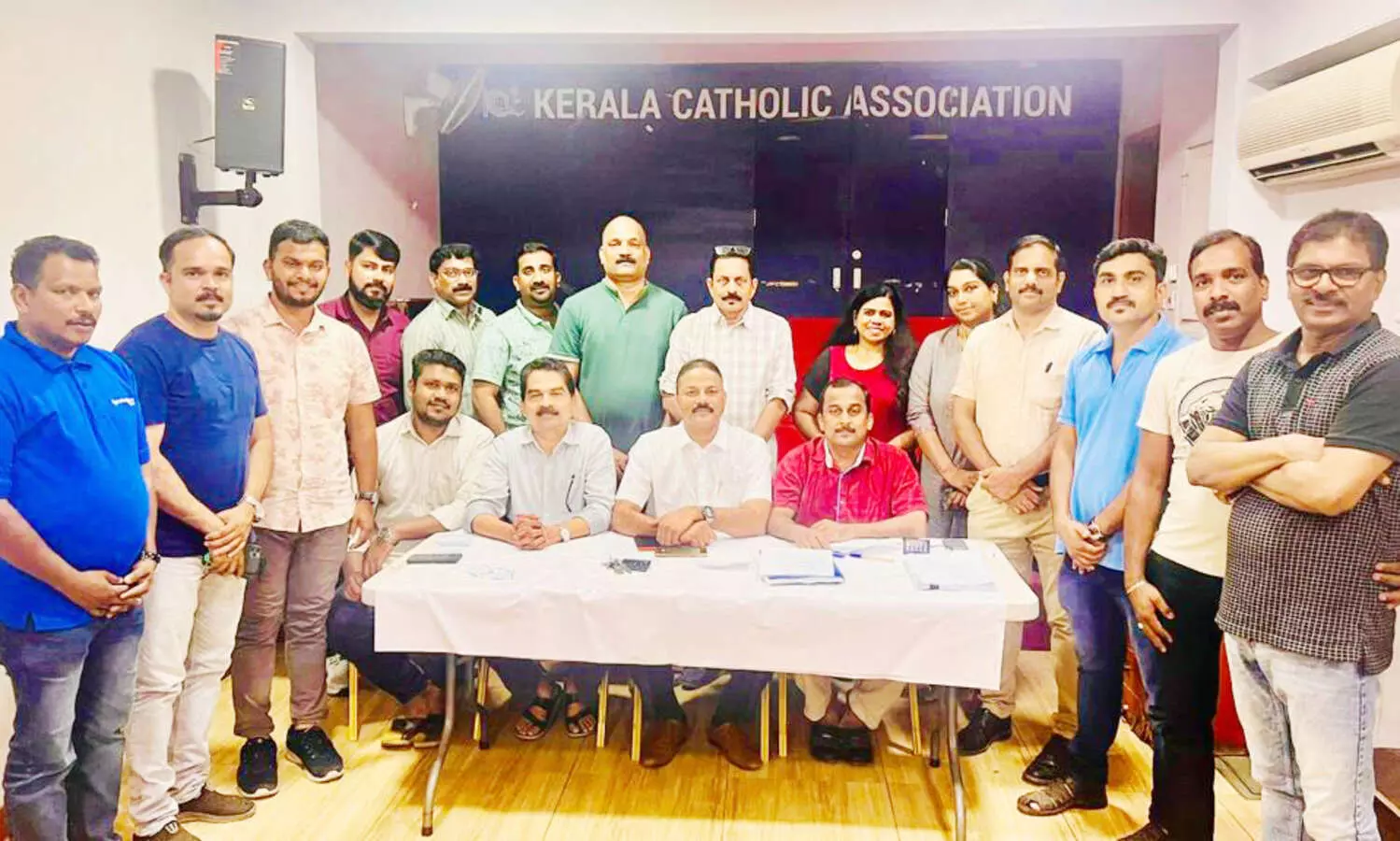 പി.ടി. ഉഷയെ കോഴിക്കോട്​ ജില്ല പ്രവാസി ഫോറം അനുമോദിച്ചു