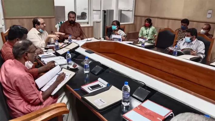 പൊതുവിദ്യാഭ്യാസ മേഖലയിൽ 1047 കോടി രൂപയുടെ അക്കാദമിക പ്രവർത്തനങ്ങൾക്ക് അംഗീകാരം -വി ശിവൻകുട്ടി പൊതുവിദ്യാഭ്യാസ മേഖലയിൽ 1047 കോടി രൂപയുടെ അക്കാദമിക പ്രവർത്തനങ്ങൾക്ക് അംഗീകാരം -വി ശിവൻകുട്ടി