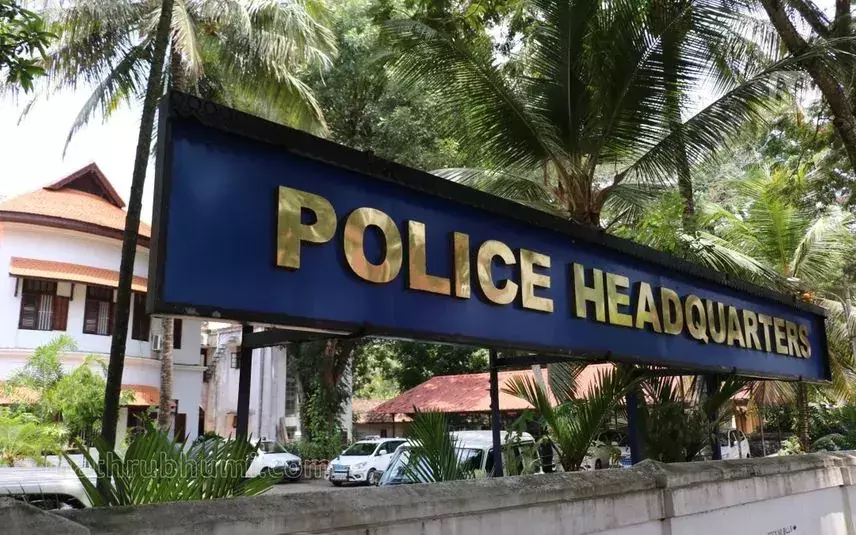 പൊലീസ് തലപ്പത്ത് അഴിച്ചുപണി, കൂട്ട സ്ഥലംമാറ്റം പൊലീസ് തലപ്പത്ത് അഴിച്ചുപണി, കൂട്ട സ്ഥലംമാറ്റം