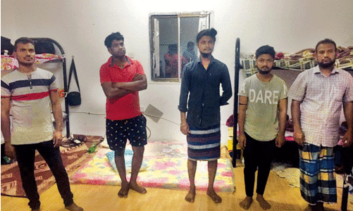 തൊഴിലുടമയുടെ പീഡനമെന്ന്​; അഞ്ചു യുവാക്കൾ ദുരിതത്തിൽ