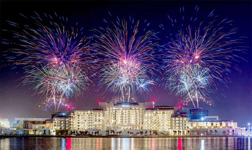 എങ്ങും പെരുന്നാൾ നിറവ്...