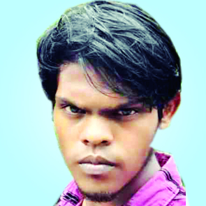 ബൈ​ക്കു​ക​ൾ കൂ​ട്ടി​യി​ടി​ച്ച് വി​ദ്യാ​ർ​ഥി മ​രി​ച്ചു