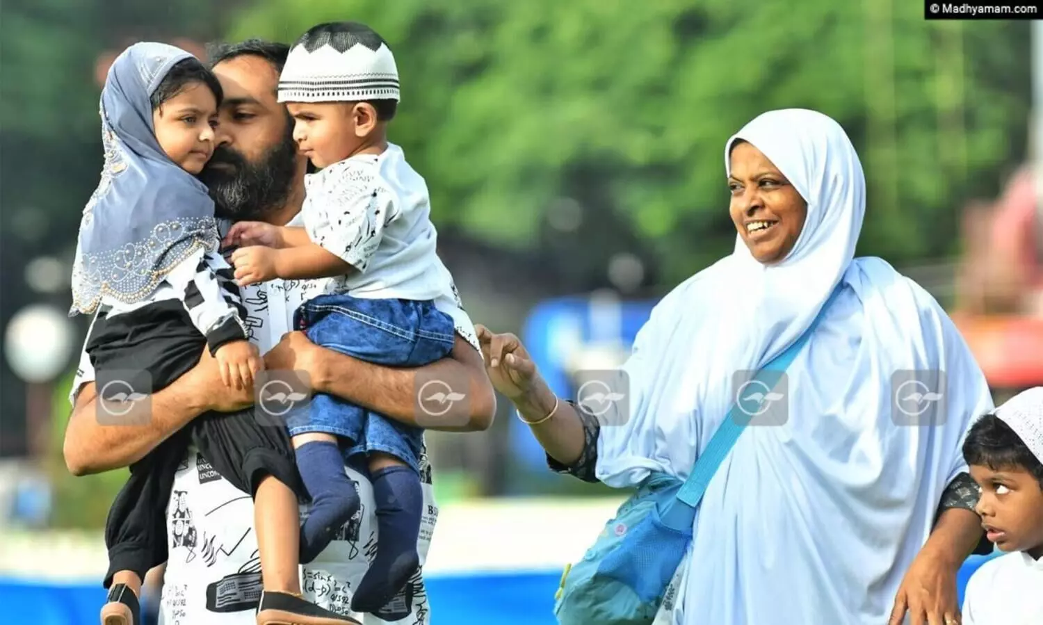 സംസ്ഥാനത്ത് വിവിധയിടങ്ങളിൽ നടന്ന ഈദ്ഗാഹ് ചിത്രങ്ങൾ