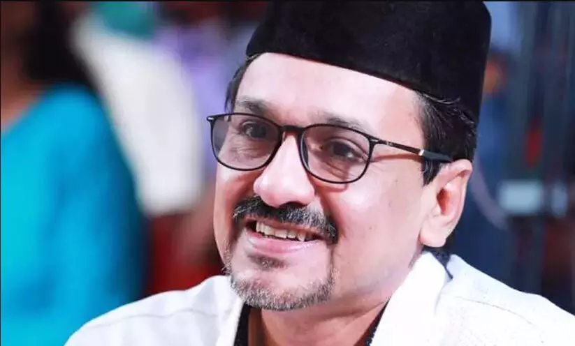 എൽ.ഡി.എഫിൽ ചേരാൻ ആലോചനയില്ല; യെച്ചൂരി പോലും കോൺഗ്രസിനെ പിന്തുണക്കേണ്ടതിന്റെ പ്രാധാന്യം അടിവരയിടുന്നു -സാദിഖലി ശിഹാബ് തങ്ങൾ എൽ.ഡി.എഫിൽ ചേരാൻ ആലോചനയില്ല; യെച്ചൂരി പോലും കോൺഗ്രസിനെ പിന്തുണക്കേണ്ടതിന്റെ പ്രാധാന്യം അടിവരയിടുന്നു -സാദിഖലി ശിഹാബ് തങ്ങൾ