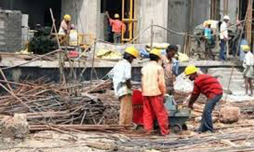 അന്തർ സംസ്ഥാന തൊഴിലാളികളെ കൂലി നൽകാതെ വഞ്ചിച്ചതായി പരാതി