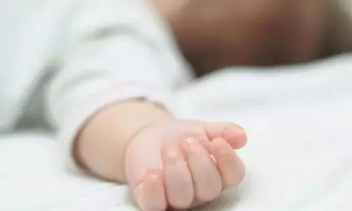 ഉറങ്ങിക്കിടന്ന നാലര വയസുകാരൻ പാമ്പുകടിയേറ്റ് മരിച്ചു