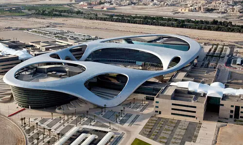 അ​ക്കാ​ദ​മി​ക് ന​വീ​ക​ര​ണം: കൈ​കോ​ർ​ത്ത് സാ​യി​ദ് യൂ​നി​വേ​ഴ്സി​റ്റി​യും എ​ച്ച്.​എ​ഫ്.​ഡി.​എ.​പി​യും