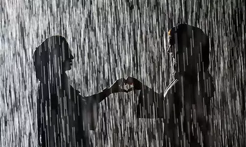 എ​ന്നും മ​ഴ പെ​യ്യുന്നൊരിടമു​ണ്ട്, ഷാ​ർ​ജ​യി​ൽ...