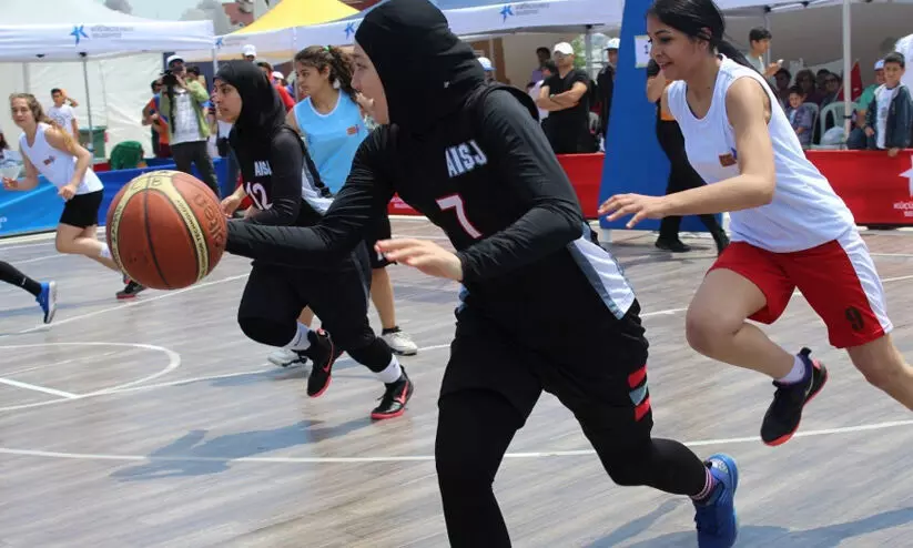 hijab basketball 9879