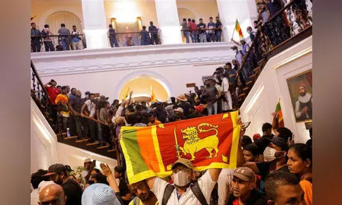 ശ്രീലങ്കയിൽ എല്ലാ കണ്ണുകളും രണ്ടുപേരിൽ