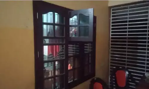 പയ്യന്നൂരിൽ ആർ.എസ്.എസ് കാര്യാലയത്തിനുനേരെ ബോംബേറ്