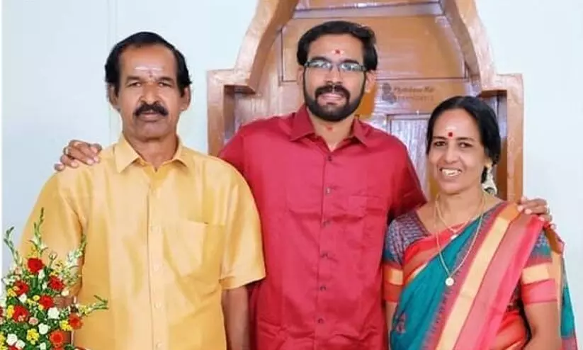 adoor accident adoor accident