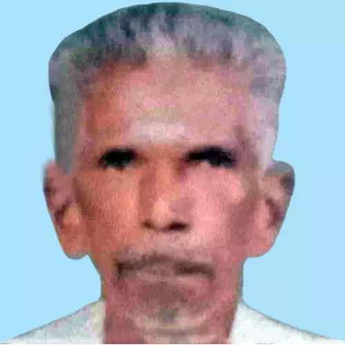 വീ​ര​ൻ എ​ഴു​ത്ത​ച്ഛ​ൻ