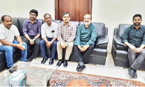 ഫ്രൻഡ്സ് അസോസിയേഷൻ ഭാരവാഹികൾ ഡോ. തോമസ് ഐസക്കിനെ സന്ദർശിച്ചു