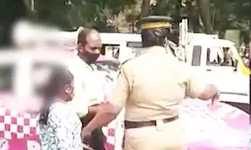 പിങ്ക് പൊലീസ് അപമാനിച്ച പെൺകുട്ടിക്ക് ഒന്നര ലക്ഷം നഷ്ടപരിഹാരം; തുക പൊലീസ് ഉദ്യോഗസ്ഥയില്‍നിന്ന് ഈടാക്കും