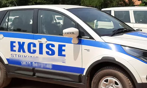 കഞ്ചാവ് റെയ്​ഡിനെത്തിയ എക്സൈസ് ഉദ്യോഗസ്ഥനെതിരെ മദ്യപിച്ച് വാഹനം ഓടിച്ചതിന്​ കേസ്​