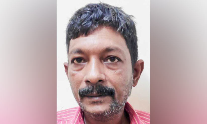 പെൺകുട്ടിയെ പീഡിപ്പിച്ചയാൾ അറസ്റ്റിൽ പെൺകുട്ടിയെ പീഡിപ്പിച്ചയാൾ അറസ്റ്റിൽ