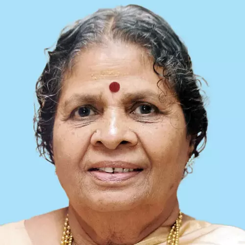 മാ​ധ​വി​ക്കു​ട്ടി​യ​മ്മ