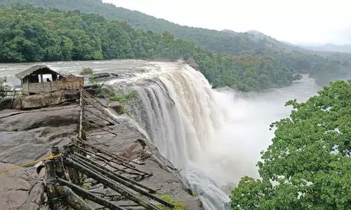 athirapally waterfalls athirapally waterfalls