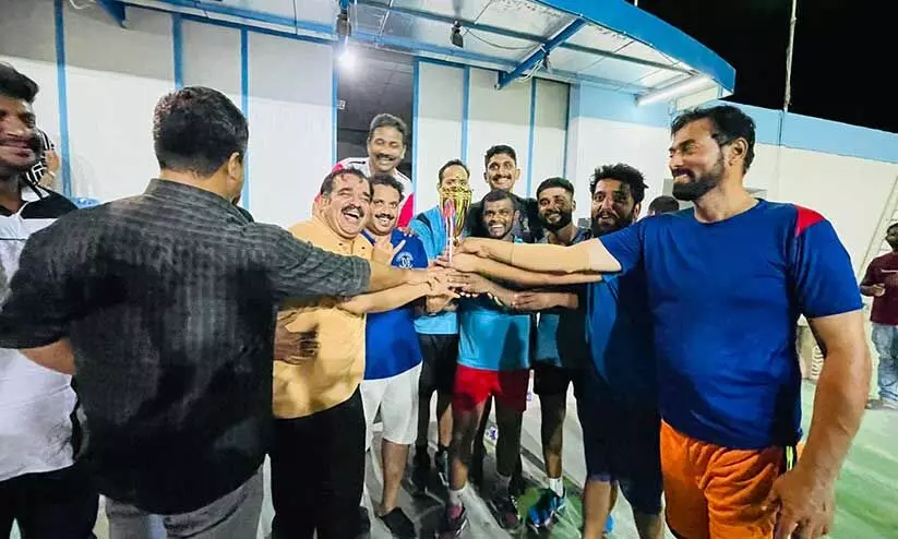 റാക് സമാജം വോളിബാള് ടൂര്ണമെന്റ് എന്.എം.സി ടീം ജേതാക്കള് റാക് സമാജം വോളിബാള് ടൂര്ണമെന്റ് എന്.എം.സി ടീം ജേതാക്കള്