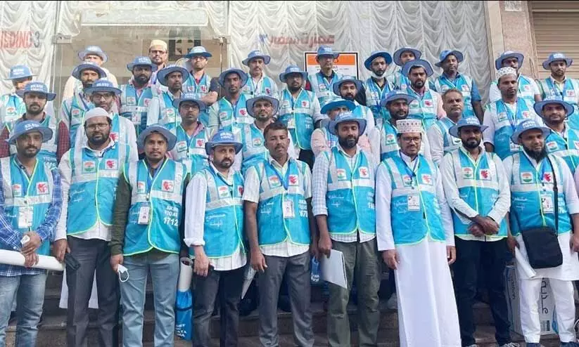 ഹാജിമാർക്ക് സേവനം നൽകി വിഖായ സംഘം