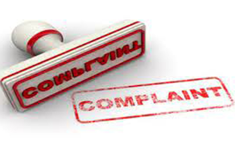 കുഴഞ്ഞുവീണ് മരിച്ച പെൺകുട്ടിക്കെതിരെ അപകീർത്തി പരാമർശം; പരാതി നൽകി കുഴഞ്ഞുവീണ് മരിച്ച പെൺകുട്ടിക്കെതിരെ അപകീർത്തി പരാമർശം; പരാതി നൽകി