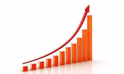 വിനിമയനിരക്ക് വീണ്ടും ഉയർന്നു; പ്രവാസിക്ക് നല്ലകാലം