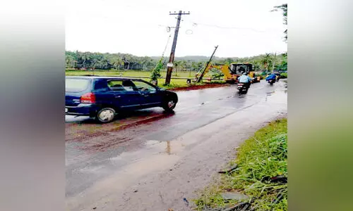 മാവൂർ എരഞ്ഞിമാവ് റോഡ് നവീകരണമാരംഭിച്ചു